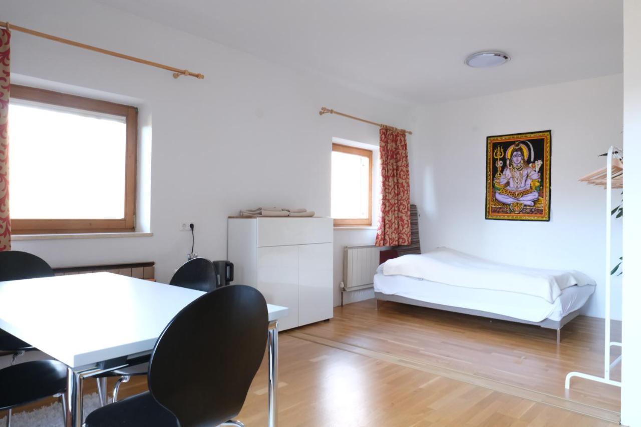Doppelzimmer Innsbruck Zewnętrze zdjęcie